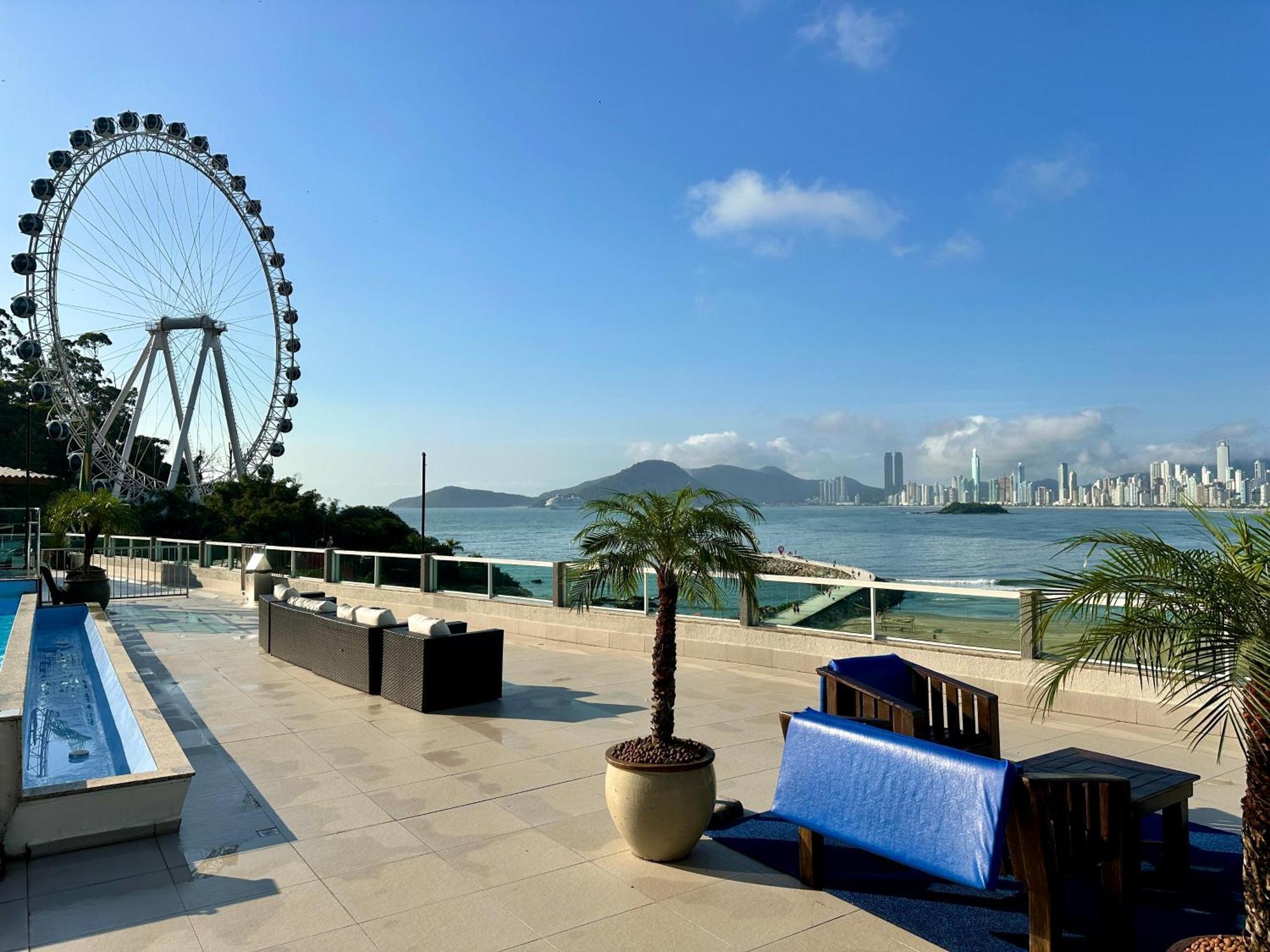 Roda Gigante, Garagem E Piscina Balneário Camboriú Extérieur photo