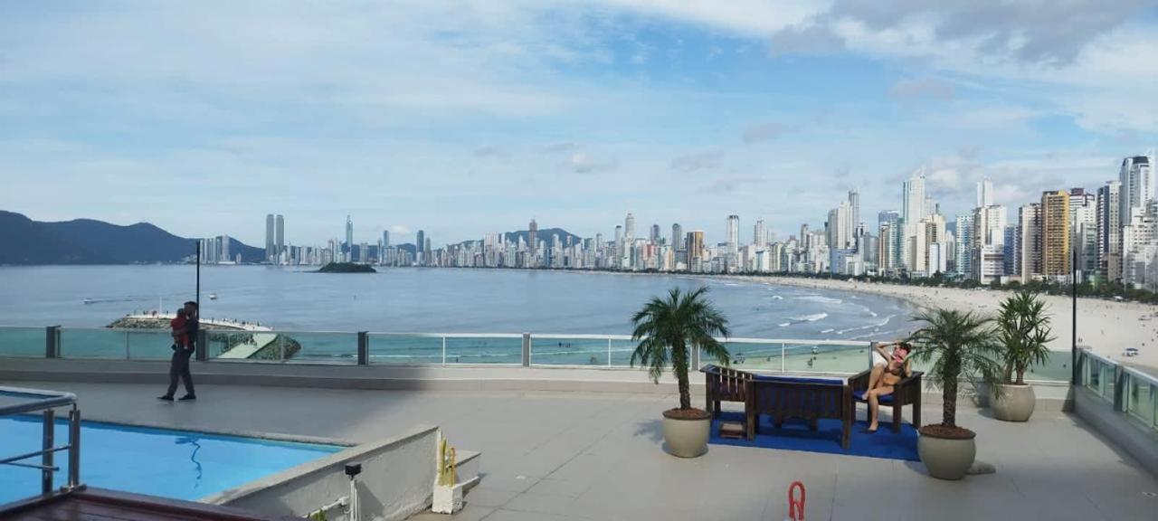 Roda Gigante, Garagem E Piscina Balneário Camboriú Extérieur photo