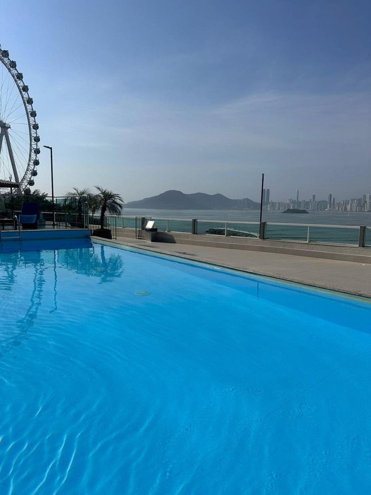 Roda Gigante, Garagem E Piscina Balneário Camboriú Extérieur photo